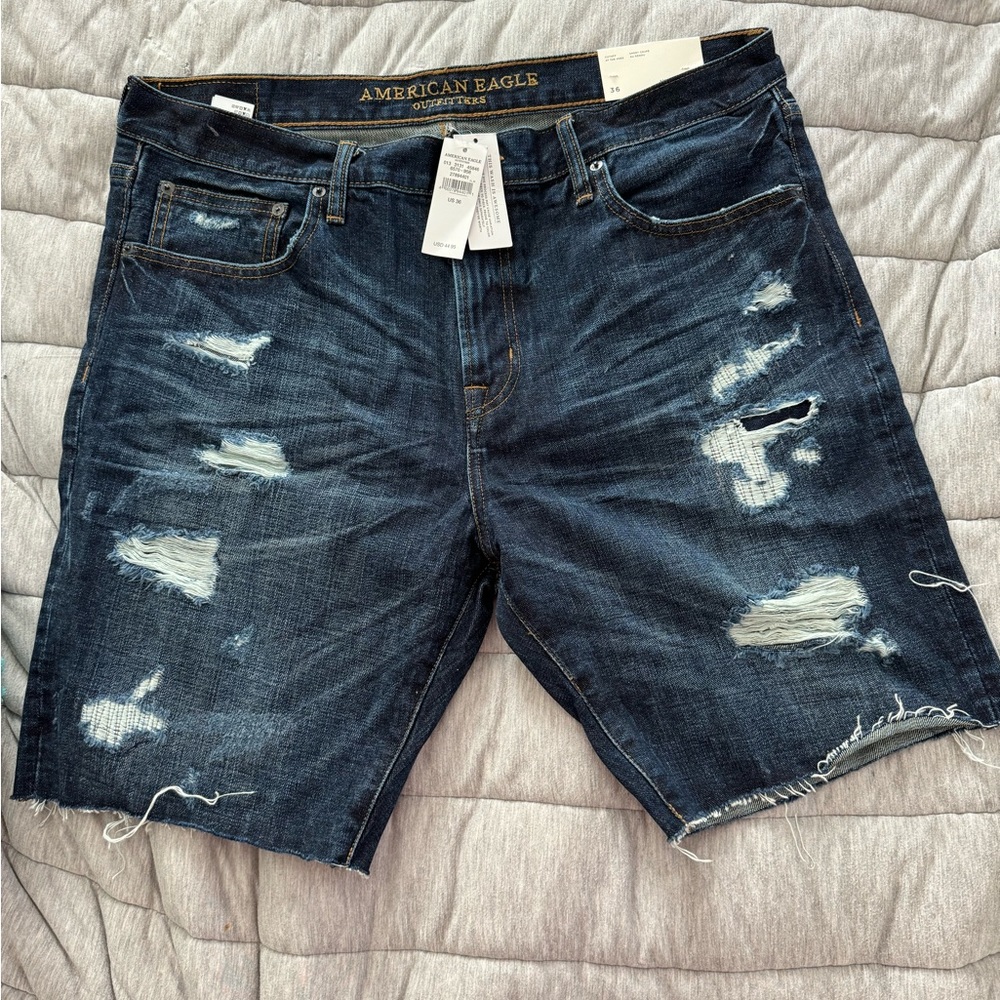 Men’s American Eagle Shorts. Size 36